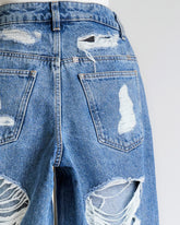 Jeans strappati di Givenchy